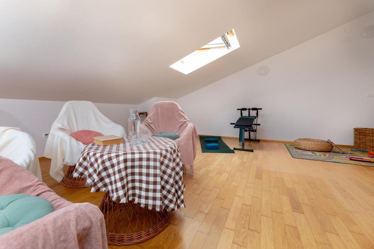 Golden Hope 4+1 Apartment Krk Krk Town Eksteriør bilde